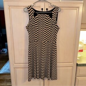 Chevron Patterned Black and Tan Dress